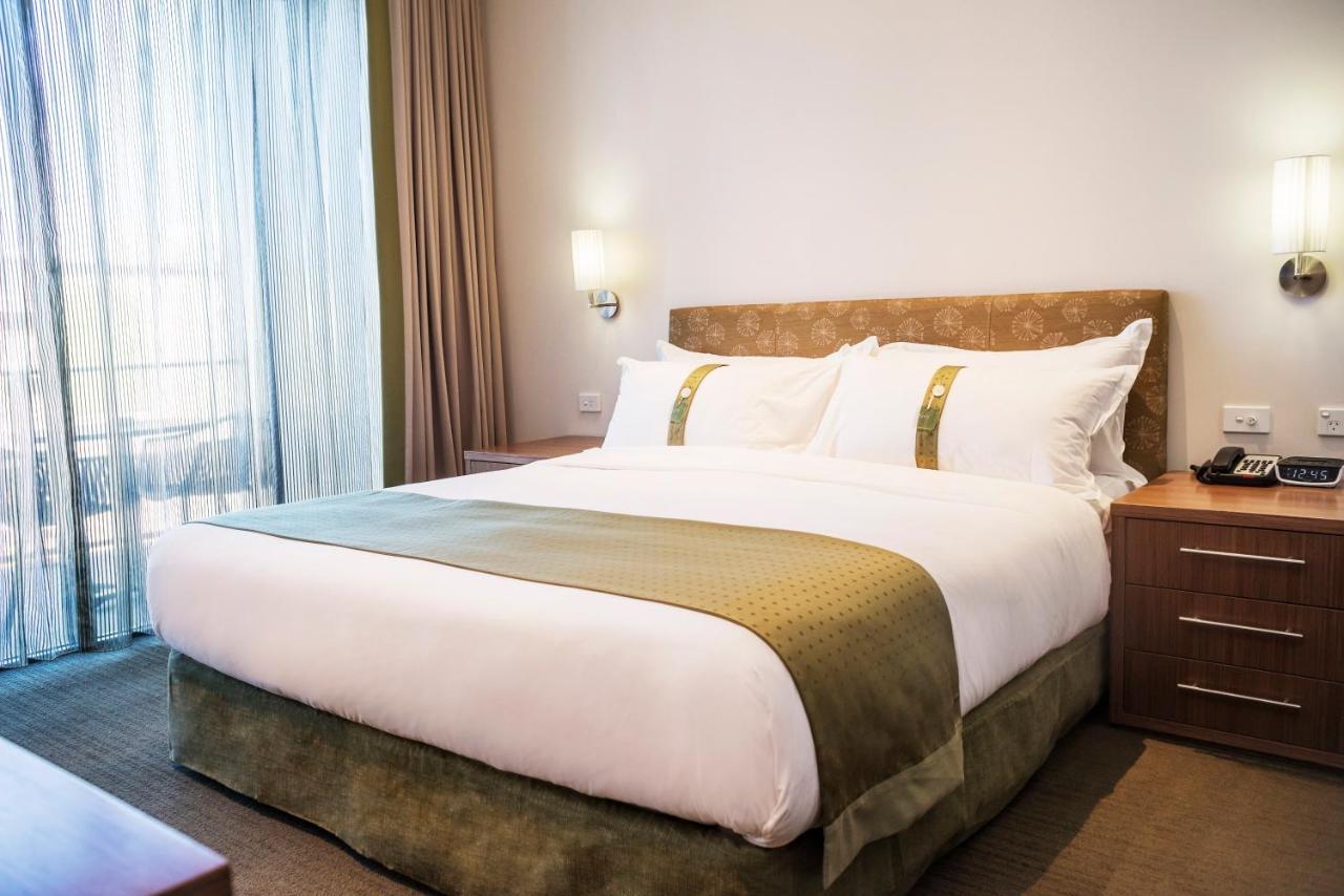 Holiday Inn & Suites Port Moresby By Ihg Exterior foto